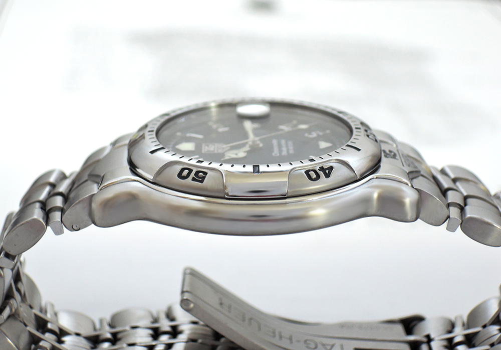タグホイヤーTAG HEUER 6000シリーズ WH5113-K1 黒文字盤 自動巻 メンズ時計 CF4915 - トケナビ -  手数料無料の時計専門マーケットプレイス ロレックス、オメガ等ブランド時計