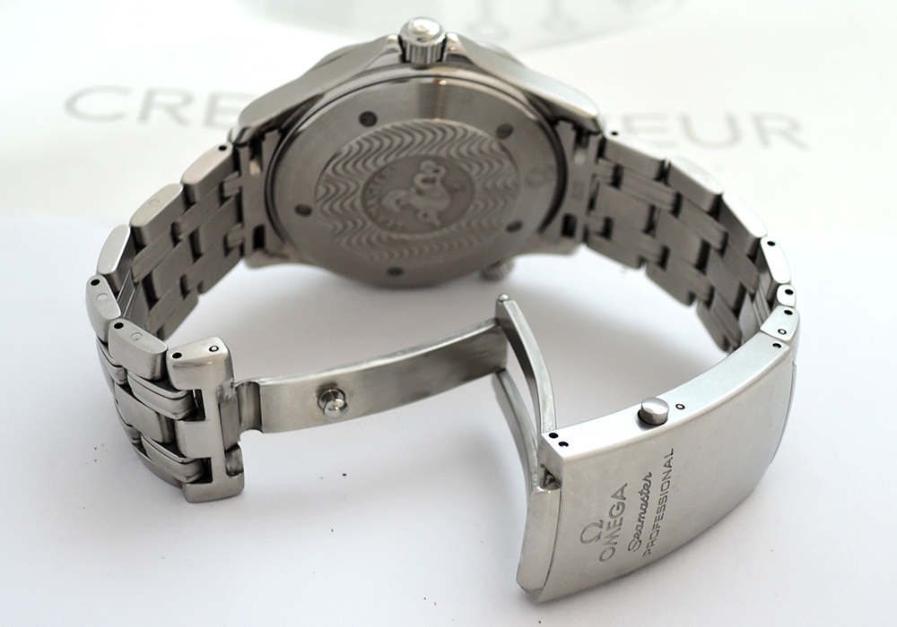 オメガOMEGA シーマスター プロフェッショナル300m 2541.80 メンズ腕時計 青文字盤 クォーツ CF5256のイメージ画像