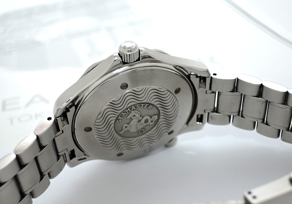 オメガOMEGA シーマスター プロダイバーズ300m 2264.50 メンズ腕時計 クォーツ 黒文字盤 CF5336のイメージ画像