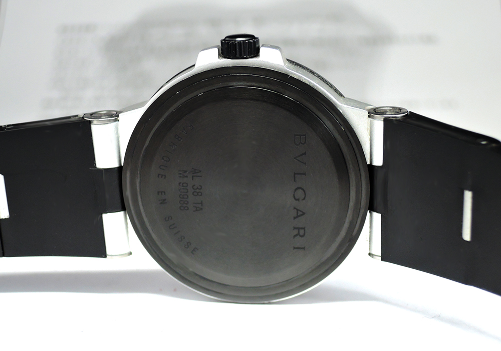 ブルガリBVLGARI アルミニウム クロノグラフ AL38TA メンズ腕時計 自動巻 CF5553のイメージ画像