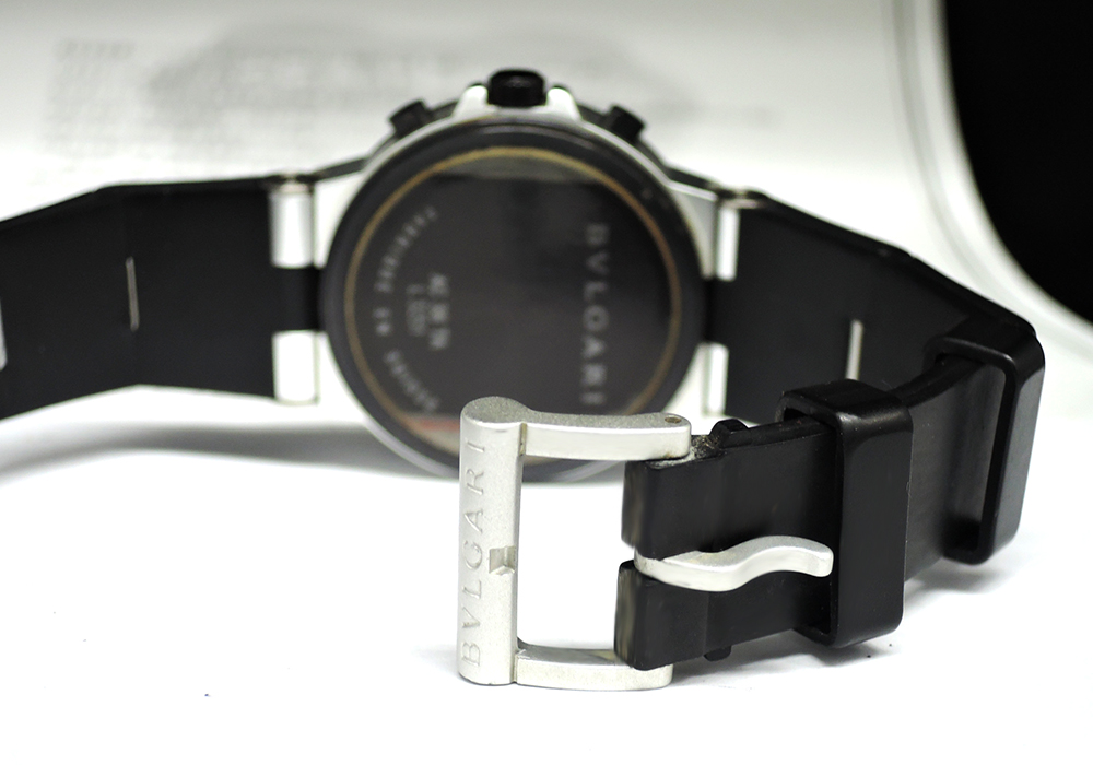 ブルガリBVLGARI アルミニウム クロノグラフ AC38TA メンズ腕時計 シルバーｘ黒文字盤 自動巻 国際保証書 CF5576のイメージ画像