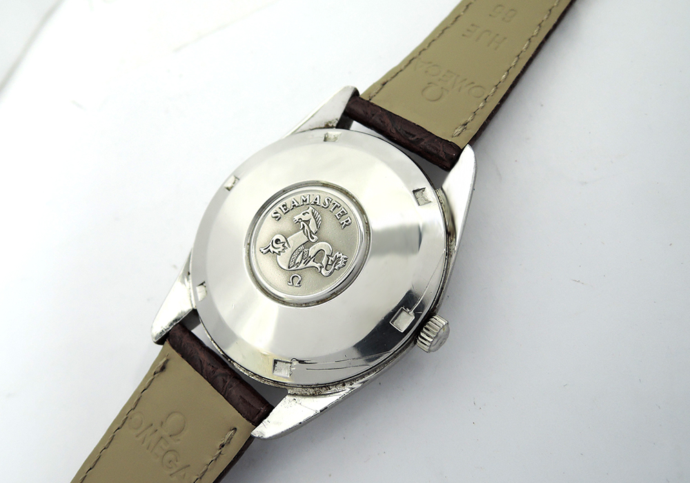 オメガOMEGA シーマスター デイト アンティーク メンズ腕時計 シルバー文字盤 自動巻 SS 純正新品ストラップ IT5852-35*sのイメージ画像