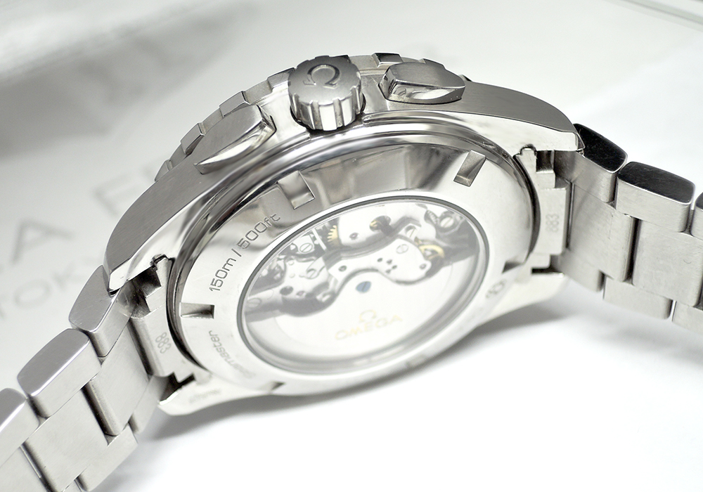 オメガOMEGA シーマスター アクアテラ GMT クロノグラフ 231.10.44.52.04.001 メンズ腕時計 白文字盤 自動巻 ステンレス 44.0mm シースルーバック CF5940のイメージ画像