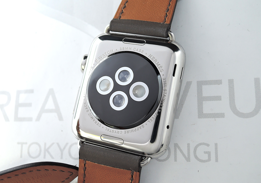  エルメスHERMES アップルウォッチ ユニセックス腕時計 スマートウォッチ 充電式 エルメスベルト グレー 保証書 CF5807のイメージ画像