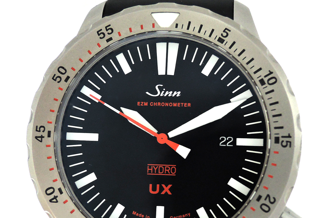 ジンSinn UX 403 UX EZM 2B クオーツ デイト メンズ腕時計 ステンレス ラバーストラップ 黒文字盤 保証書 CF6116のイメージ画像