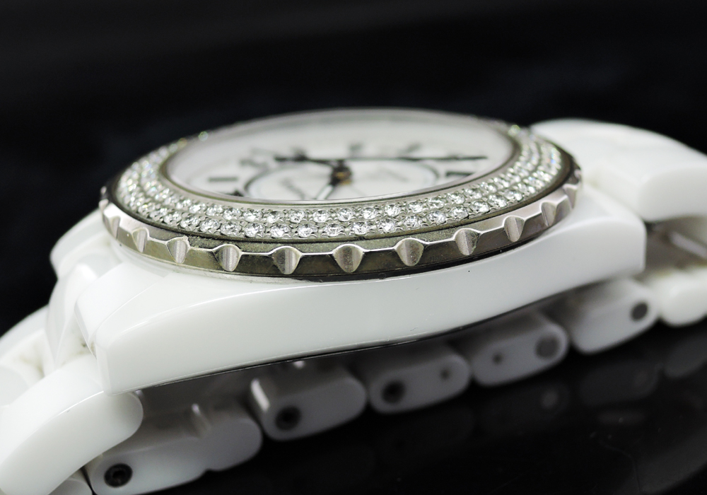 シャネルCHANEL J12 H0969 レディース 腕時計 セラミック ベゼルダイヤ IT7347のイメージ画像