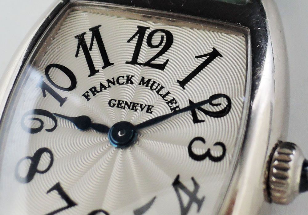 フランクミュラーFRANCK MULLER トノウ・カーベックス レディース インターミディエ 2251QZ 18KWG 腕時計  IW7367のイメージ画像