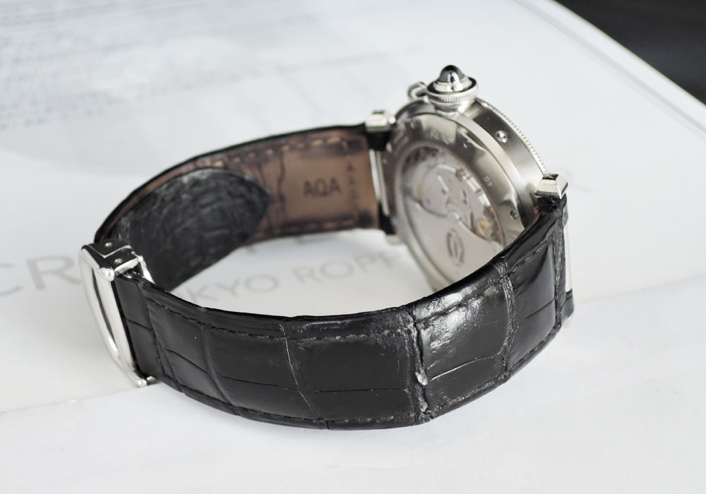 カルティエCartier パシャ38 W3105055 GMTパワーリザーブ 2388 プラチナベゼル/SS 自動巻 腕時計 メンズ 黒文字盤 ギョーシェ 裏スケ IW7387のイメージ画像