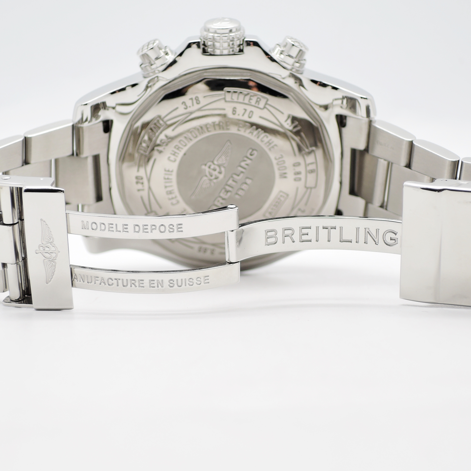 ブライトリング スーパーアベンジャーⅡ A13371 AT 文字盤ブラック 18㎝ BREITLING Super Avenger II C004096のイメージ画像