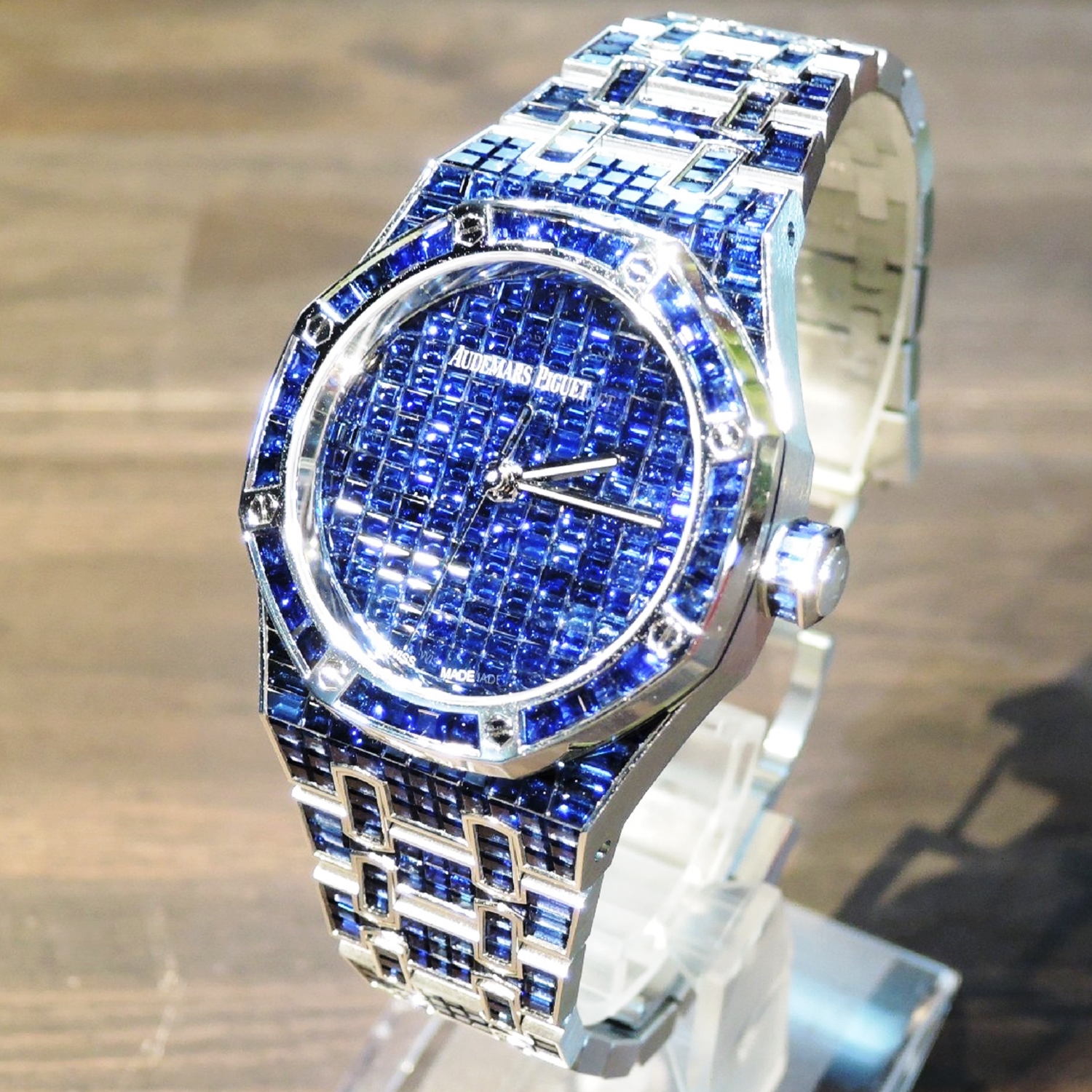 オーデマピゲ ロイヤルオーク ブルーサファイア 15554BC.SS.1284BC.01 ブルーサファイア  AT 17cm Audemars Piguet Royal Oak Blue Sapphire C005123のイメージ画像