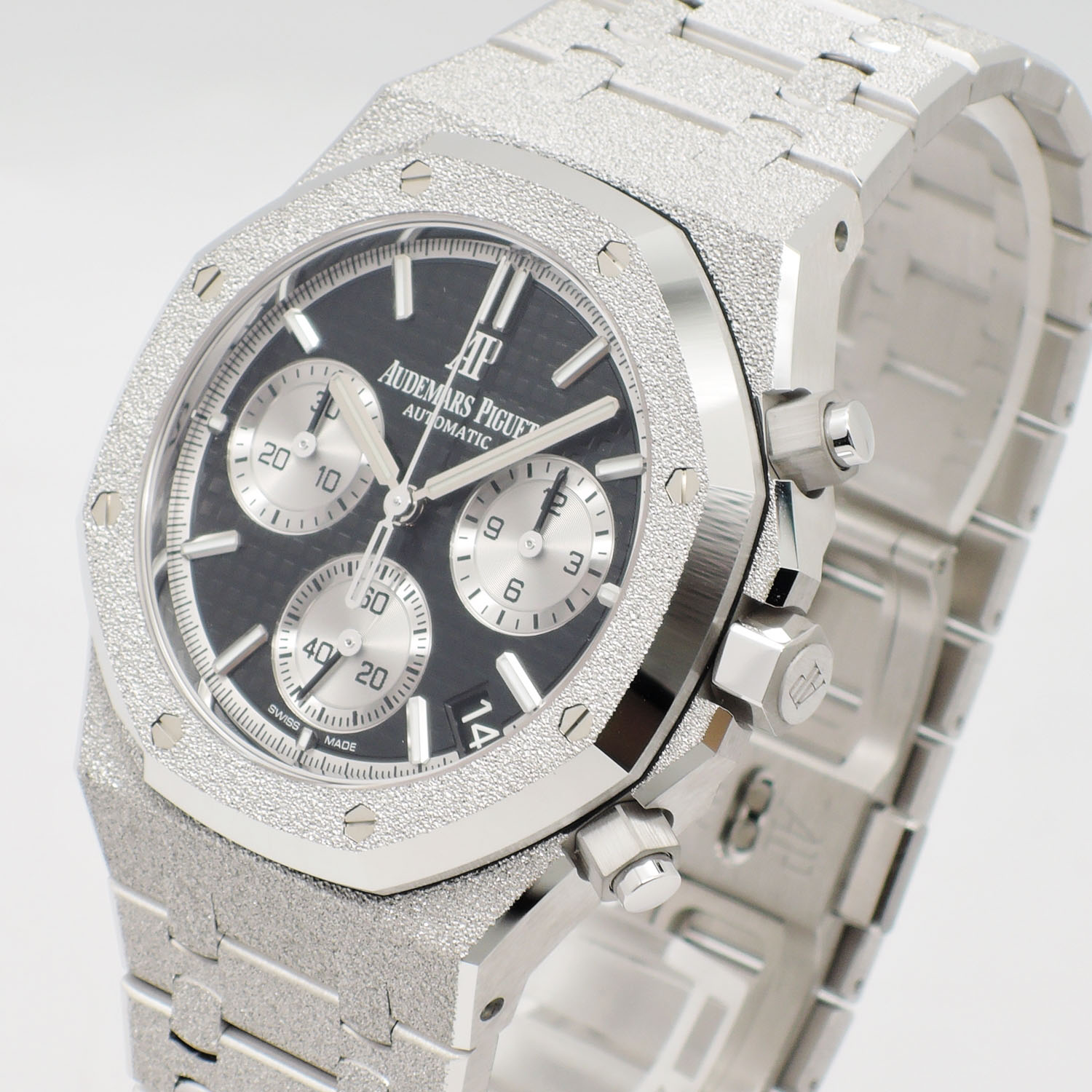 オーデマピゲ ロイヤルオーク クロノグラフ フロステッド 26239BC.GG.1224BC.02 ブラック/シルバー AT 41mm WG 17cm AUDEMARS PIGUET Royal Oak Chronograph Frosted Black/Silver C006380のイメージ画像