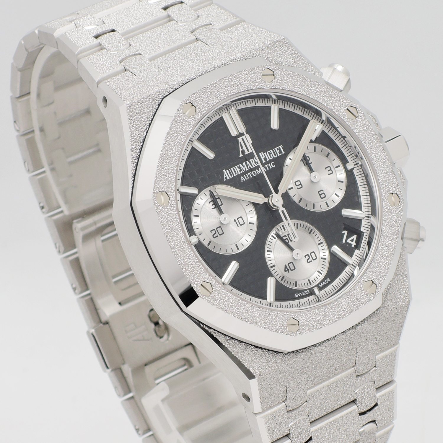 オーデマピゲ ロイヤルオーク クロノグラフ フロステッド 26239BC.GG.1224BC.02 ブラック/シルバー AT 41mm WG 17cm AUDEMARS PIGUET Royal Oak Chronograph Frosted Black/Silver C006380のイメージ画像