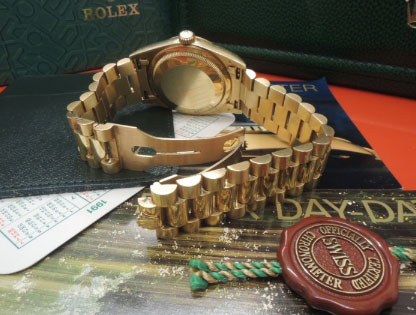 ROLEX ロレックス18238A　デイデイト Aダイヤ 2Pバケットダイヤ＆8Pダイヤ 保証書”無”E品番のイメージ画像