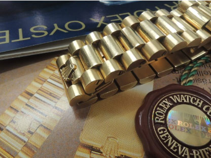 ROLEX ロレックス18238A　デイデイト Aダイヤ 2Pバケットダイヤ＆8Pダイヤ 保証書”無”E品番のイメージ画像