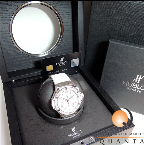 【HUBLOT】ビッグバン　サンモリッツ　ベゼルダイヤ　ホワイト　301.SE.230.RW.114　のイメージ画像