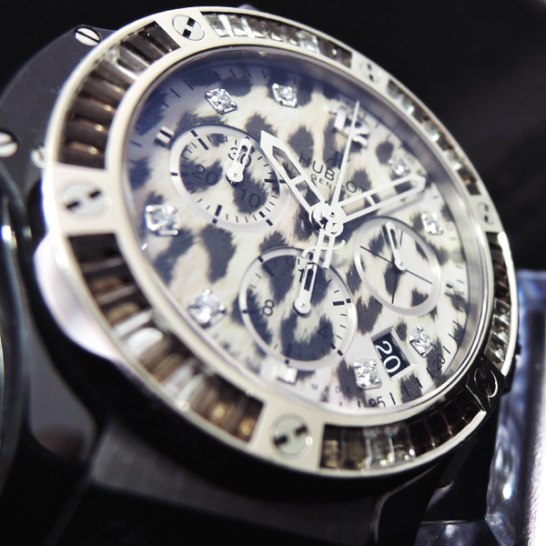 ウブロ HUBLOT ビッグバン スノーレオパード 341.SX.7717.NR.1977 世界500本限定 男女兼用 　【中古時計】のイメージ画像